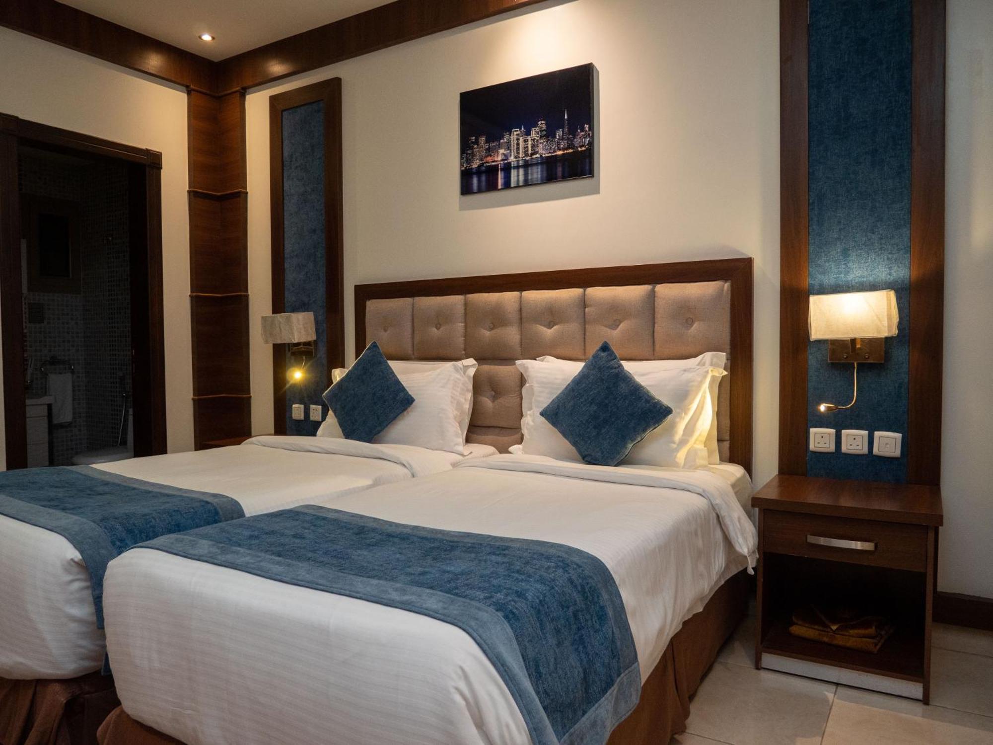 Innyar Hotel Riyadh Eksteriør billede