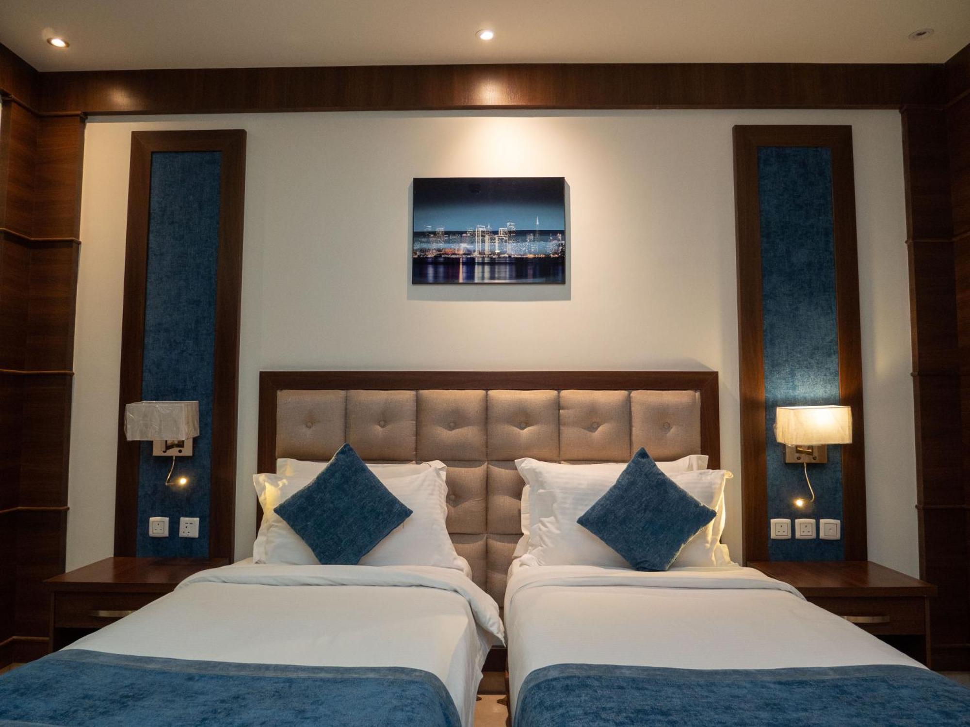Innyar Hotel Riyadh Eksteriør billede
