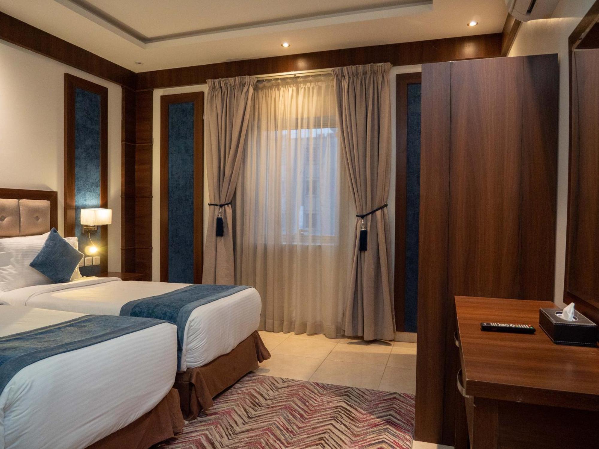Innyar Hotel Riyadh Eksteriør billede
