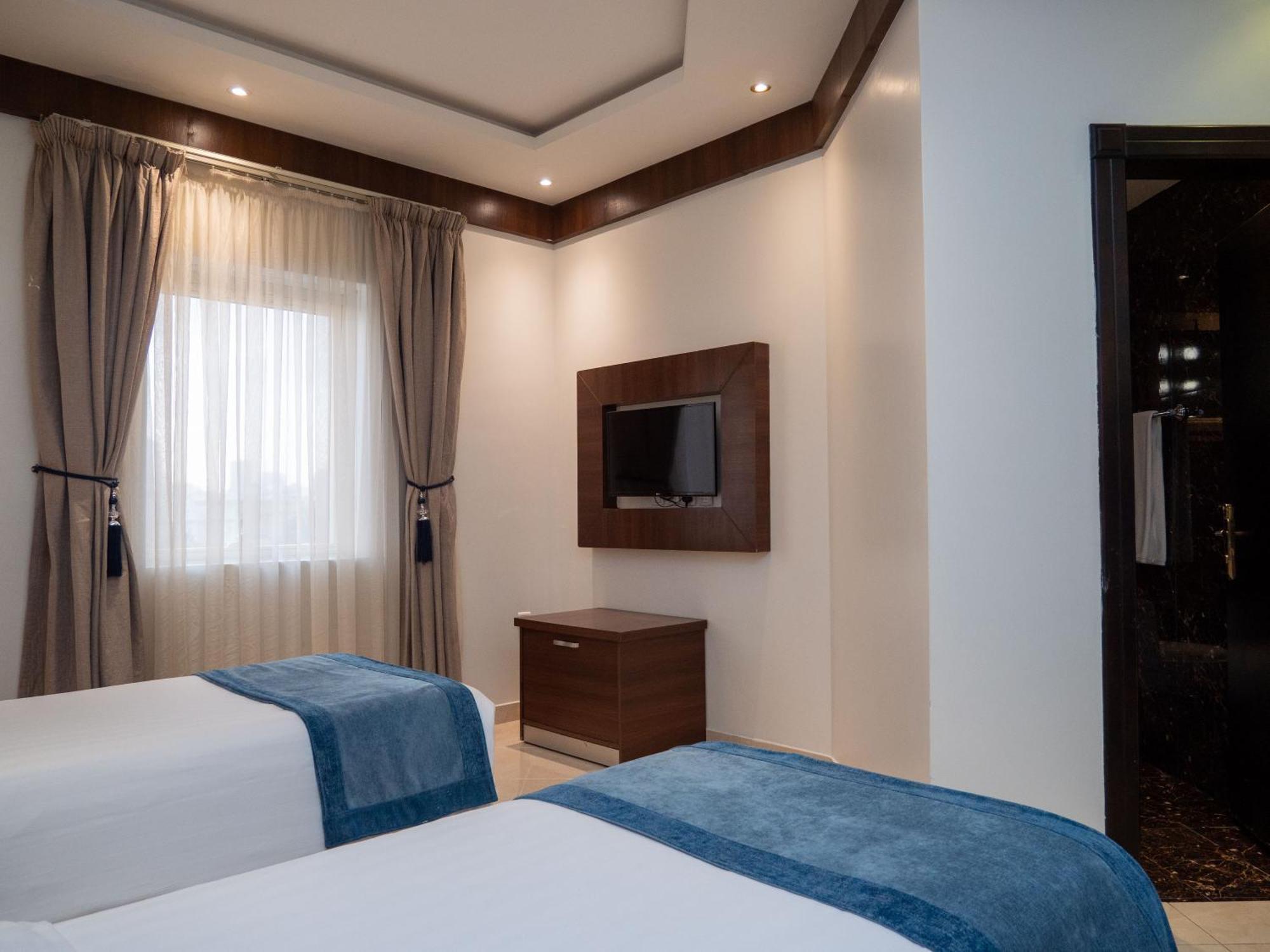 Innyar Hotel Riyadh Eksteriør billede
