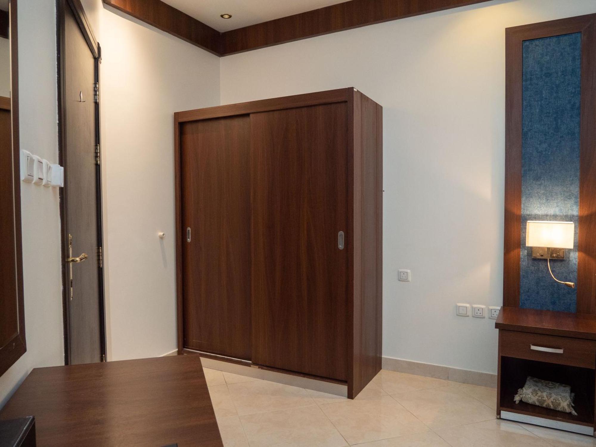 Innyar Hotel Riyadh Eksteriør billede