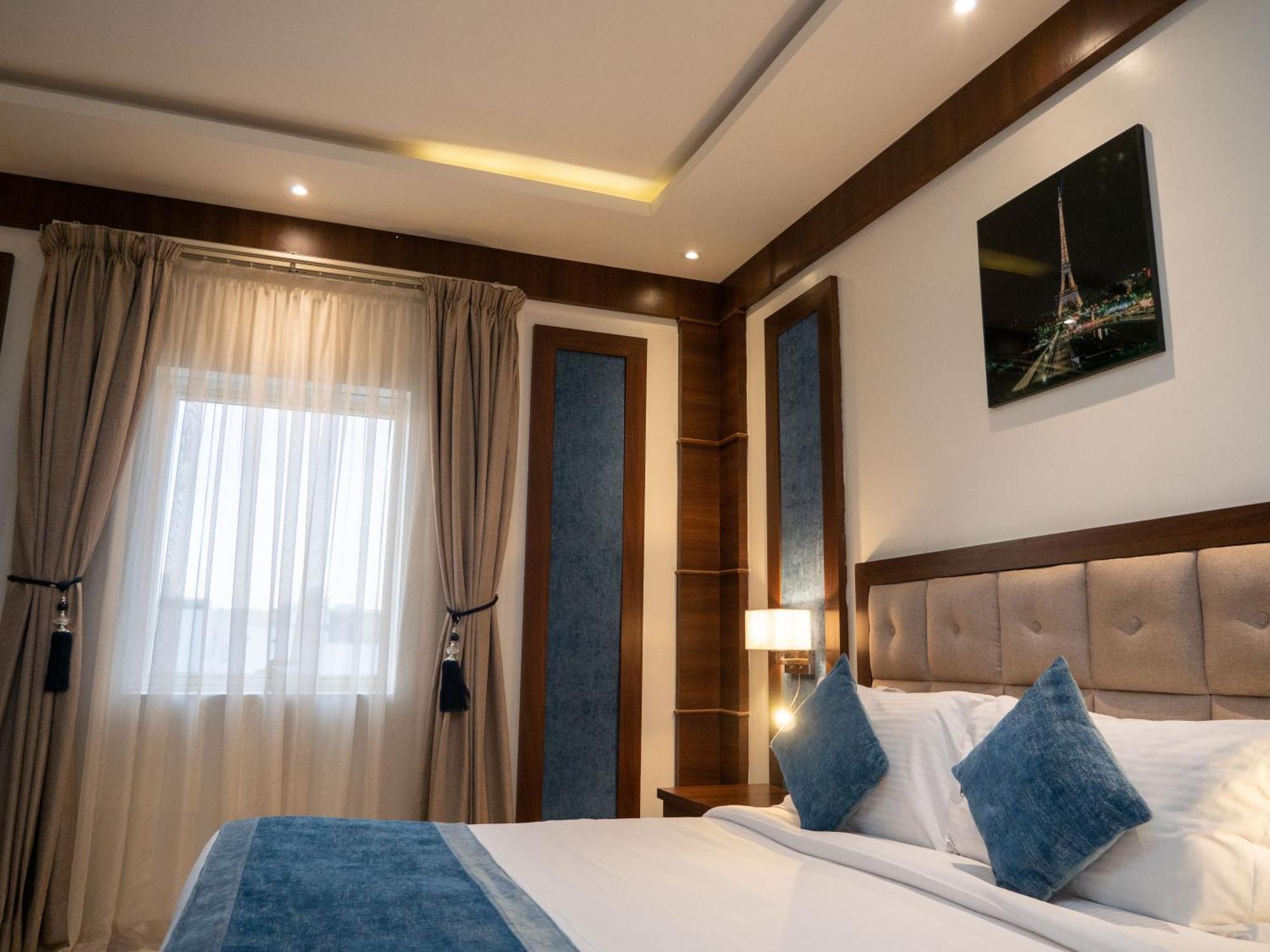 Innyar Hotel Riyadh Eksteriør billede